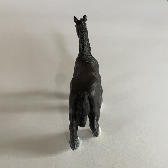 Safari Limited Black Friesian Mare Horse Animal Figurine - Picture 6 of 8